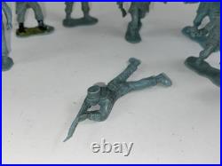 15- MARX CAPTAIN GALLANT Blue Legionnaires from the 1955 PLAYSET 60MM Vintage