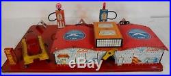 1940 Marx Pressed Steel Gull Electric Service Station Playset