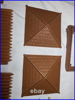 1950's LOUIS MARX Fort Apache COWBOY & INDIANS Play Set Toy Log Cabin Furniture