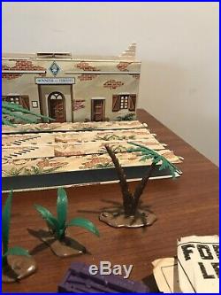 1950's Marx Captain Gallant Play Set Tin Litho Fort Accessories Camel Soldiers