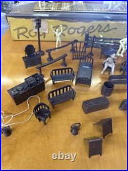 1950's Marx- Roy Rogers Western Town Cowboy-toy Playset- W Box-figures Read 1950's Marx- Roy Rogers Western Town Cowboy-toy Playset- W Box-figures Read