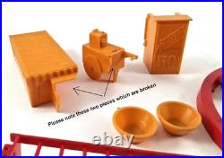 1950's Marx Tin Lithograph Super Circus Sideshow with 53 pieces