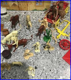 1950's Roy Rogers Marx Toys Playset Double R Bar Ranch House With 35+ Acc