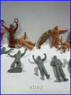 1950's Tom Corbett Marx Playset Space & Alien Figures Various Colors 23 Pieces