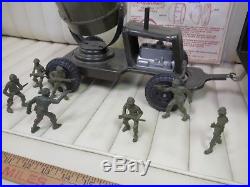 1950s MARX LUMAR US ARMY Play Set Toy Searchlight Howitzer Soldiers Transport