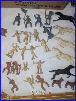 1950s Marx Fort Dearborn Play Set Original Pcs & Figures Nr. Complete