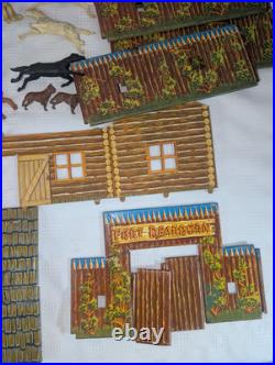 1950s Marx Fort Dearborn Play Set Original Pcs & Figures Nr. Complete