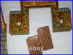 1950s Marx Fort Dearborn Play Set Original Pcs & Figures Nr. Complete