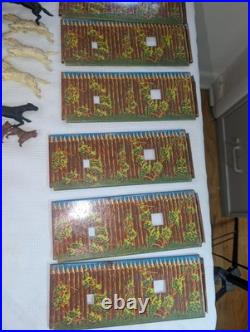 1950s Marx Fort Dearborn Play Set Original Pcs & Figures Nr. Complete