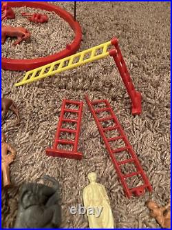 1950s Marx Toys Play Set Super Circus Tin Litho Sideshow Performers Animals