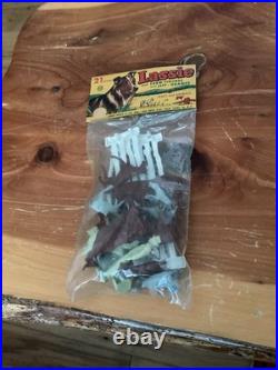 1955 MARX LASSIE FARM PLAYSET In Header Bag, New, RARE