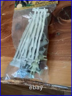 1955 MARX LASSIE FARM PLAYSET In Header Bag, New, RARE