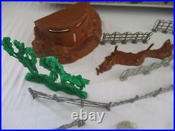 1960-70s, Marxs Toys, Battleground Play Set, #4756, Incomplete, Many Extras