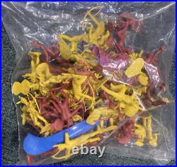 1960's Marx playset western Fort Apachie Stockade Toy Lot SEE PHOTOS
