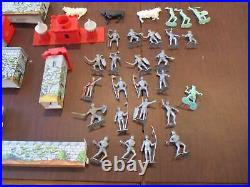 1960s VINTAGE MARX VIKINGS & KNIGHTS PLAYSET FIGURES, HORSES & CASTLE