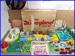 1961 MARX DISNEYLAND PLAYSET #4369 with BOX & INSTRUCTIONS RARE LQQK