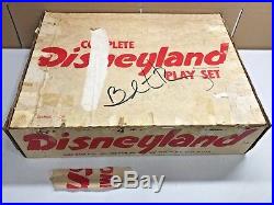 1961 MARX DISNEYLAND PLAYSET #4369 with BOX & INSTRUCTIONS RARE LQQK