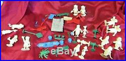 1961 MARX FLINTSTONE SET! WithBOX! PLAY SET! FRED! WILMA! DINO! BARNEY! BETTY