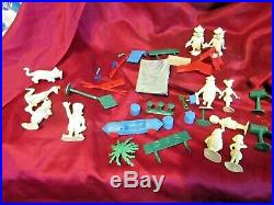 1961 MARX FLINTSTONE SET! WithBOX! PLAY SET! FRED! WILMA! DINO! BARNEY! BETTY