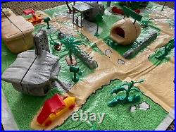 1961 Marx Flintstones Bedrock Playset Complete / No Box New Old Store Stock