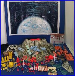 1962 Marx Operation Moon Base Playset Contents Mint In box