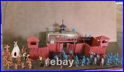 1964 Marx Fort Apache Play Set 3681 Cowboys Indians Horse Wall Teepee Well Fire