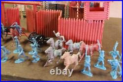 1964 Marx Fort Apache Play Set 3681 Cowboys Indians Horse Wall Teepee Well Fire