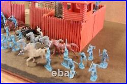 1964 Marx Fort Apache Play Set 3681 Cowboys Indians Horse Wall Teepee Well Fire