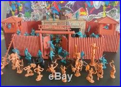 1964 Marx Fort Apache Play Set No 3681 powder blue and tan figures light brown