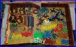 1968 LOUIS MARX 4685 CARRY-ALL Action FORT APACHE PLAY SET Cowboys & Indians Lot