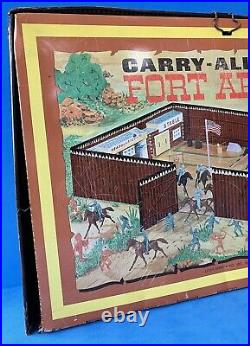 1968 MARX FORT APACHE Carry All Action Tin Case #4685 Mostly Complete