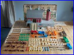 1968 MARX Platform Farm Playset #3948 95% complete in Box withdividers & Instrs