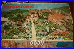 1971 Marx Prehistoric Dinosaurs Play Set #3398 12 MEN, 33 DINOSAURS, TREES. BOX