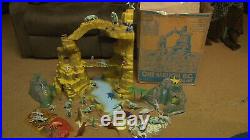 1974 Marx Prehistoric Mountain One Million BC Dinosaur Caveman PlaySet Withbox