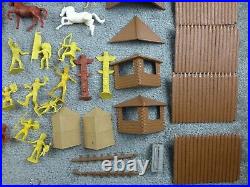 50+ Lot MARX Fort Apache Walls Horses Teepee Men Indians Saddle Riders Pole