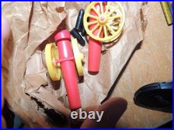 50s Superior Toy T Conn #33 Fort and Trading Post, fort figures horses, acc, box