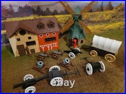 American Revolution Playset/Figures 1/32 54 mm Cannons, Redoubt. Marx Compatible