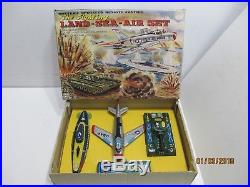 Army-navy-air Force Fighting Land -sea-air Play Set All Tin Made In Japan Marx