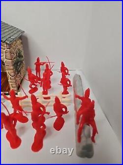 Authentic Vintage Marx 1950's Revolutionary War Soldiers lot of 160