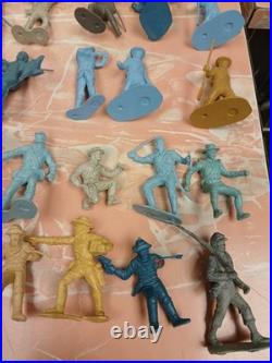 Big Lot Original & Reissues 1950s Marx Blue And Gray Civil War Toy Soldier READ