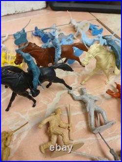 Big Lot Original & Reissues 1950s Marx Blue And Gray Civil War Toy Soldier READ