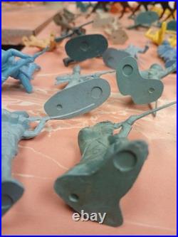 Big Lot Original & Reissues 1950s Marx Blue And Gray Civil War Toy Soldier READ