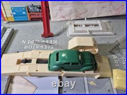 COMPLETE SET Antique 1950s Tin Litho Garage with Cars Toys service center MARX