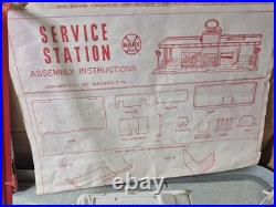 COMPLETE SET Antique 1950s Tin Litho Garage with Cars Toys service center MARX
