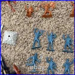 Carry All Fort Apache 4685 Tin Action Playset Marx 1968 Incomplete