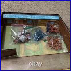 Carry All Fort Apache 4685 Tin Action Playset Marx 1968 Incomplete