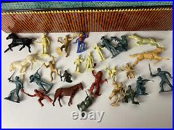 Carry All Fort Apache Playset Vintage 1968 Marx Toys with Metal Case (C1)