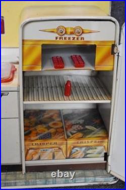 Circa 1950's Louis Marx Tin Litho Modern Kitchen Pretty Maid Play Set W Orig Box