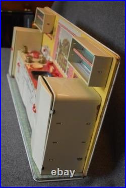 Circa 1950's Louis Marx Tin Litho Modern Kitchen Pretty Maid Play Set W Orig Box