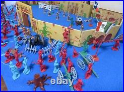 Classic Toy Soldiers, Alamo Playset (54MM) 131 Pieces